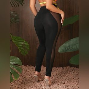 Mesh insert leggings